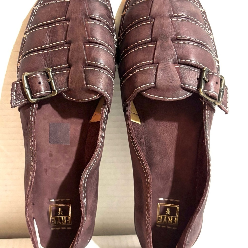 Frye fisherman loafers Dark Brown Leather Buckle Sandals NWOT